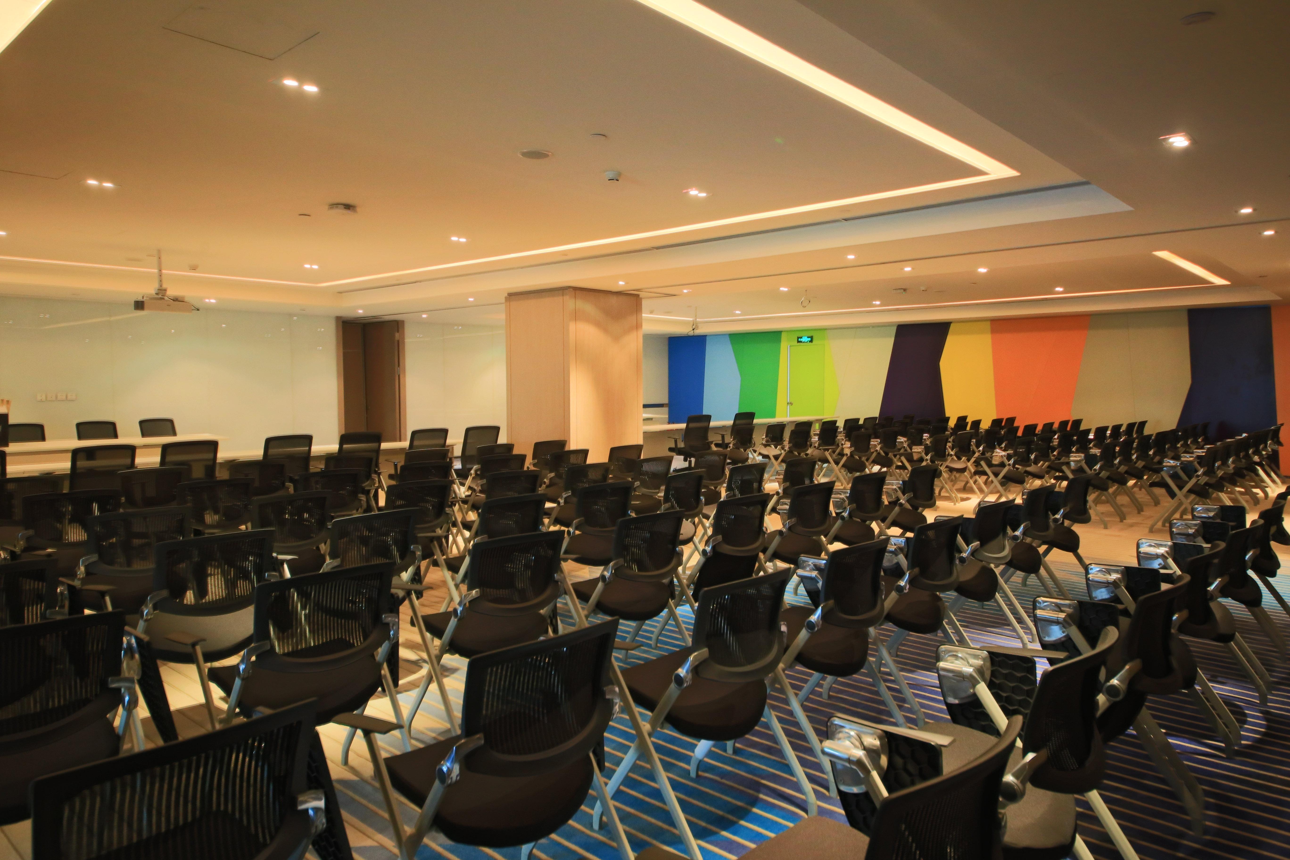 Holiday Inn Express Yingkou Onelong Plaza By Ihg Gaizhou Ngoại thất bức ảnh